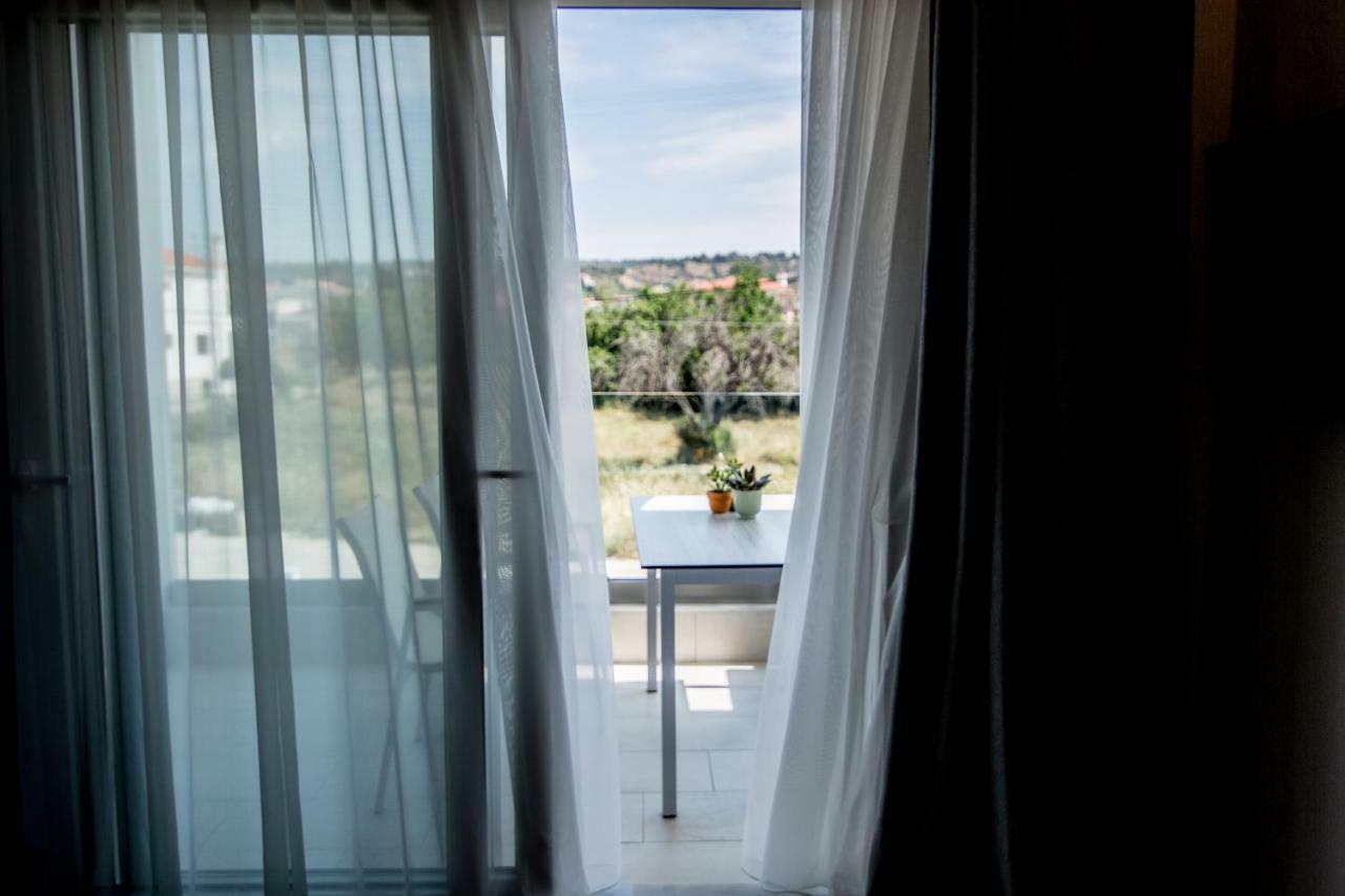The Papoutsakis Apartments Nikiti  Extérieur photo